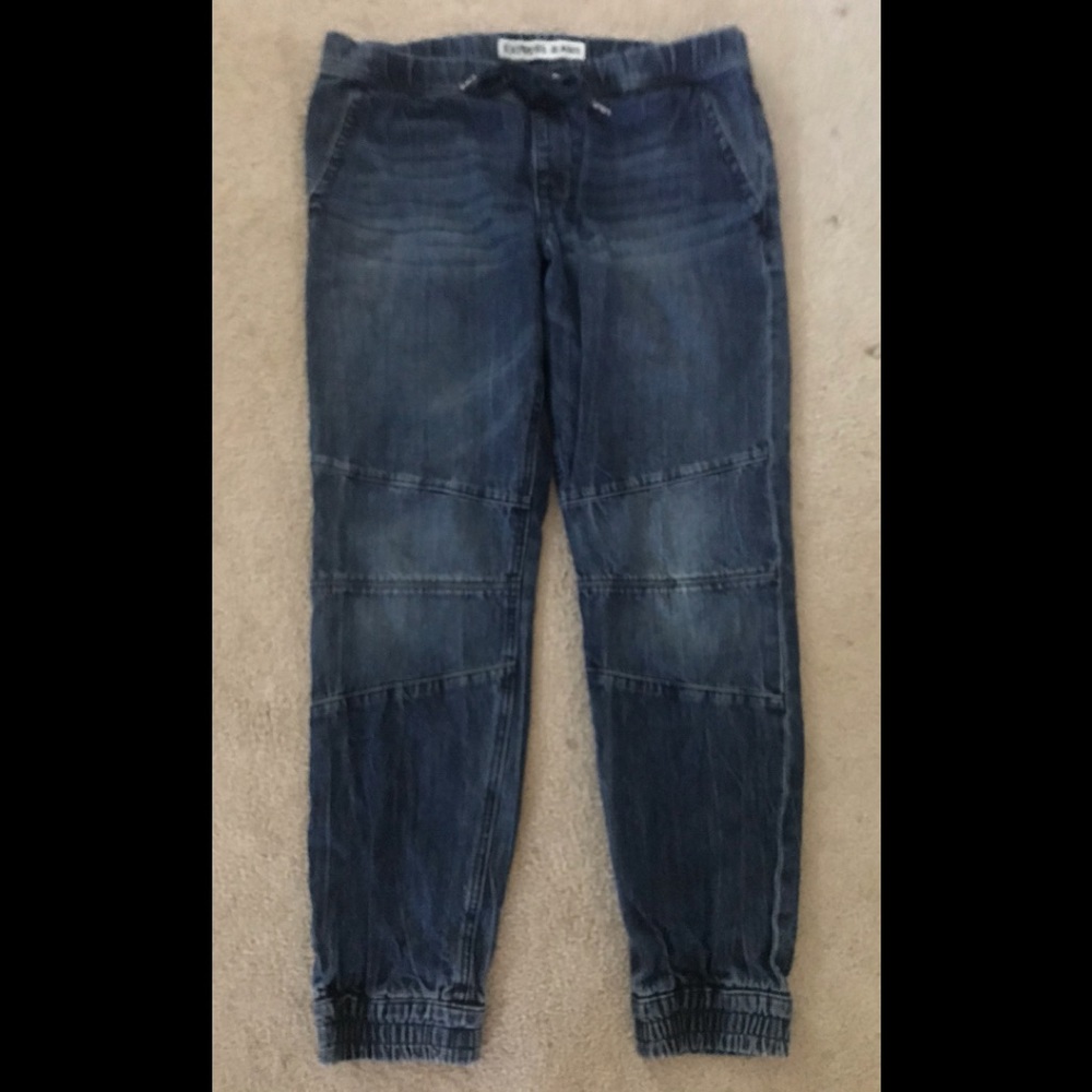 Men’s Express jeans size 32w x30l parachute type